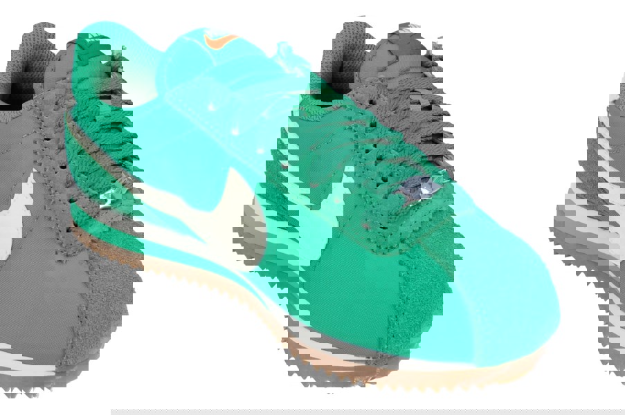 Nike Cortez Womens Trainers DZ2795 301