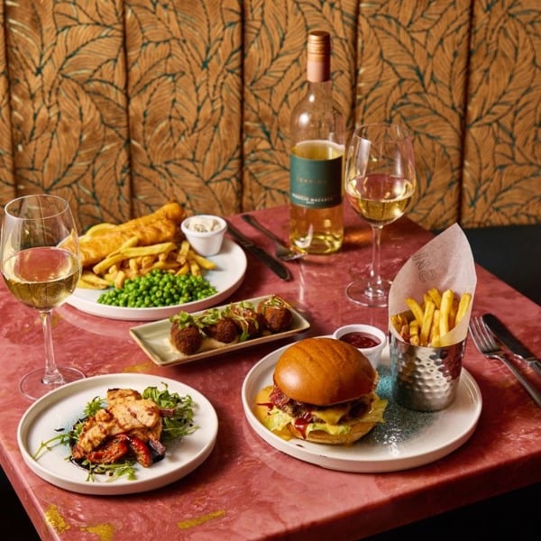 Virgin Experience Days Three Course Meal with a Prosecco or Beer for Two at Slug & Lettuce