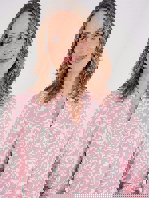 TIGI Notch Neck Squiggle Top