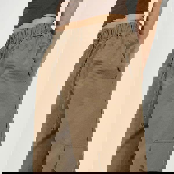 Brave Soul Khaki Baggy Cargo Trousers With Pocket Details - Khaki Image 4