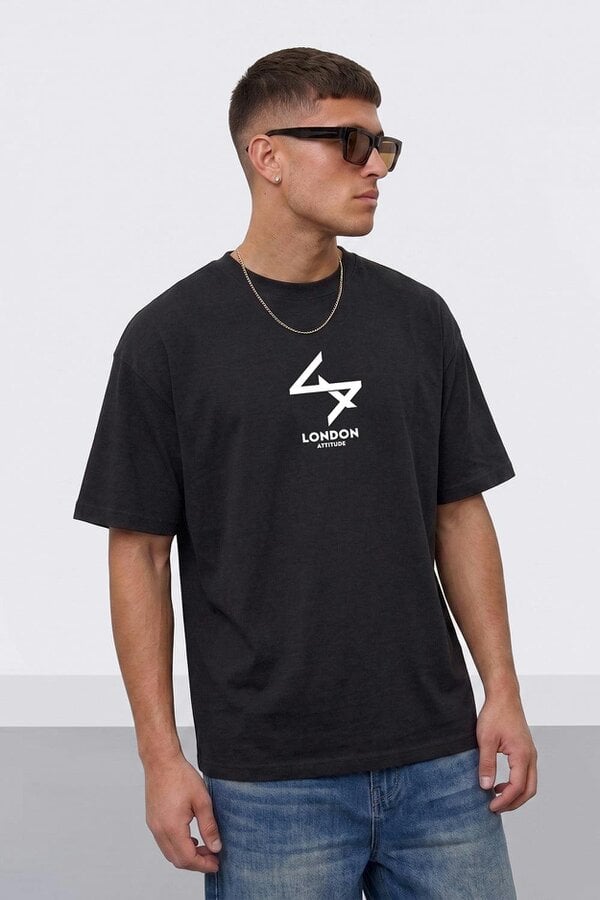 London Attitude Push Your Limits Oversized Heavyweight T-Shirt in White Print