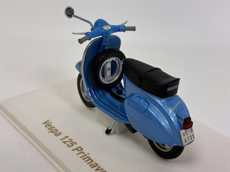 Norev Vespa 125 Primavera Blue Metallic 1:18 Scale Norev 182100