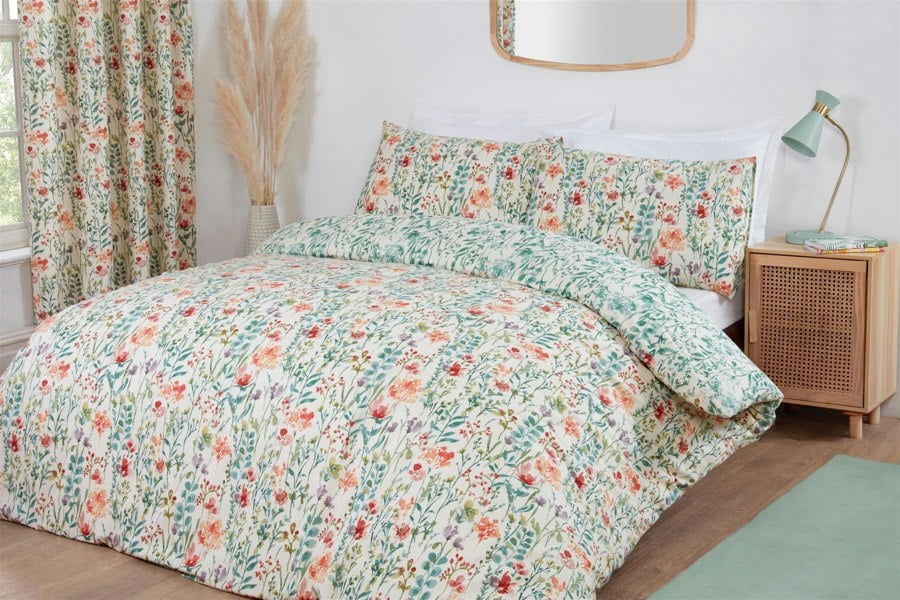 Prestigious Textiles Amaryllis Floral Duvet Cover Set