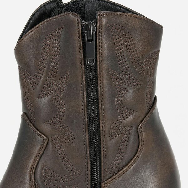 Cipriata BERTILLA Cowboy & Western Boots   in  Dark Brown