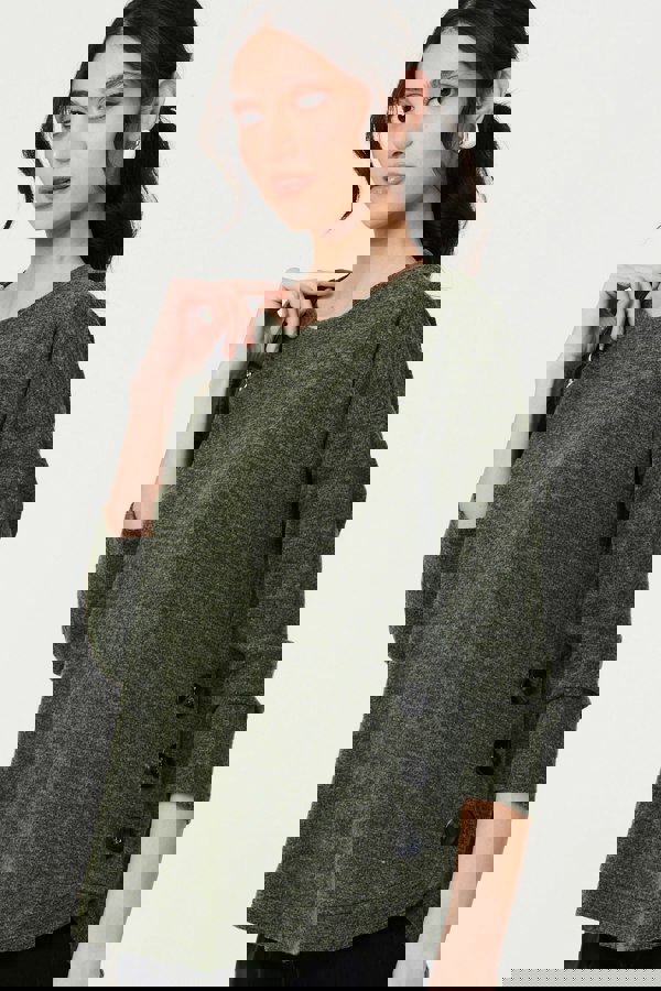 Khaki | Relaxed 3/4 Sleeve Button Detail Top
