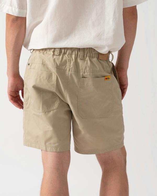 Fjallraven Vardag Relaxed Mens Shorts - Fossil 118