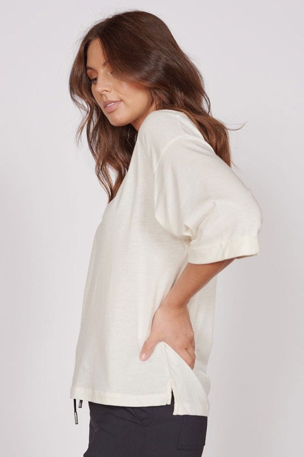 Jeetly.comGabi Cream Classic Oversized T-ShirtShirts & Tops