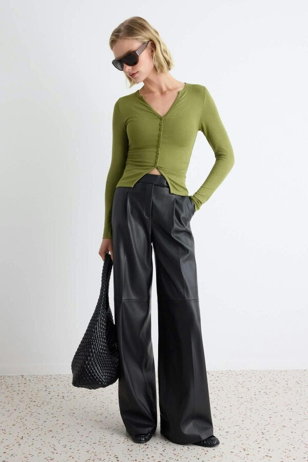 WOVCOR Fitted V Neck Button Front Long Sleeve Blouse