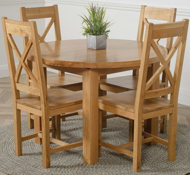 That's Furniture Edmonton Round Extendable Oak Dining Set with Berkeley Oak Chairs