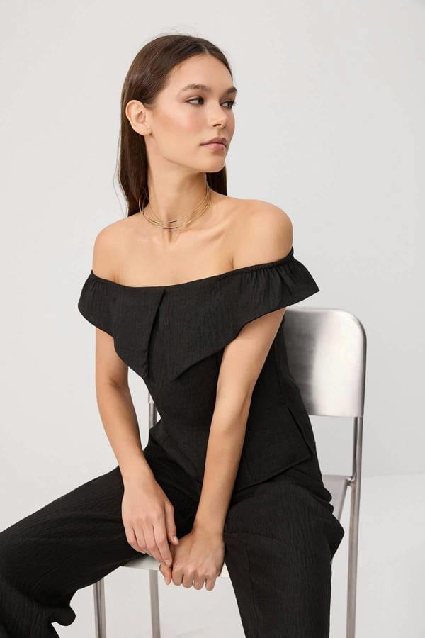 2-Piece Boat Neck Fitted Blouse and Wide Leg Trouser Co-ord