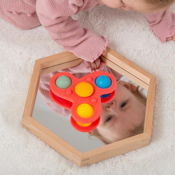 tickit SiliSoft® Jumbo Spinner (Rainbow)