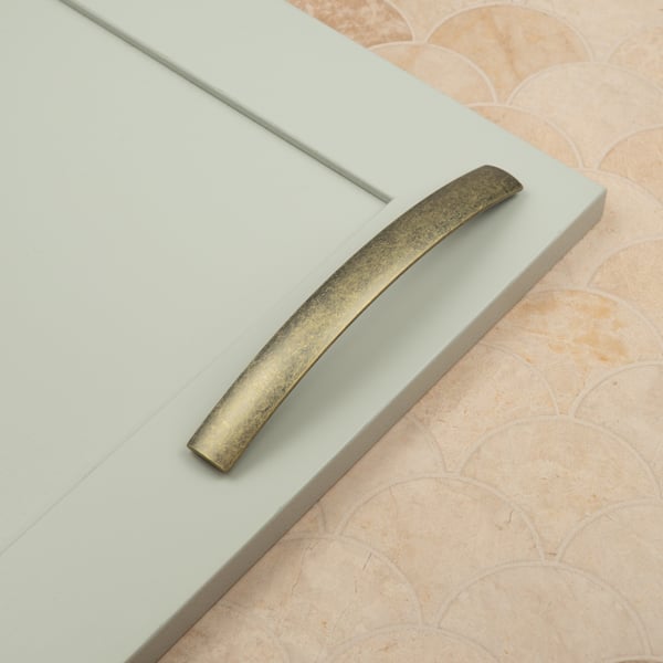 Handle & Home Antique Brass Bow Cabinet Handle