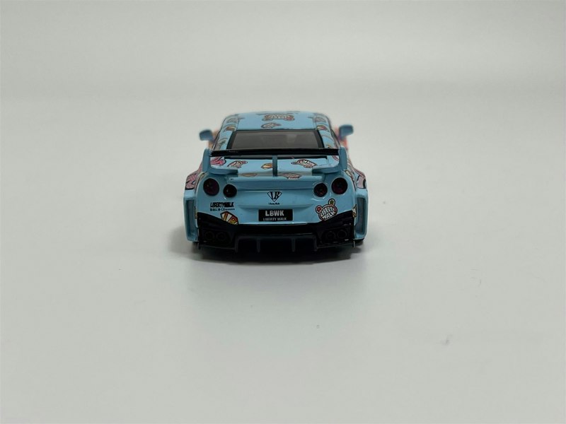 Mini GT LB Silhouette Works GT Nissan 35GT RR Ver.1 LHD 1:64 Mini GT MGT00742L