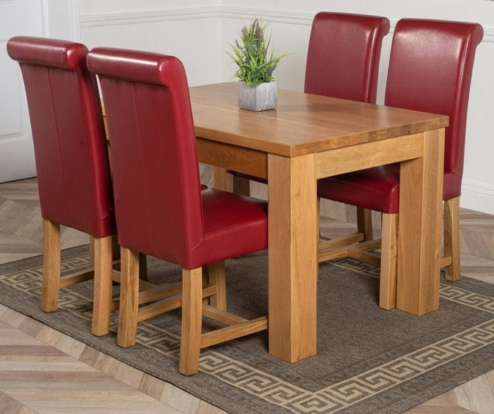 That's Furniture Dakota Small Oak Dining Table with Washington Leather Chairs