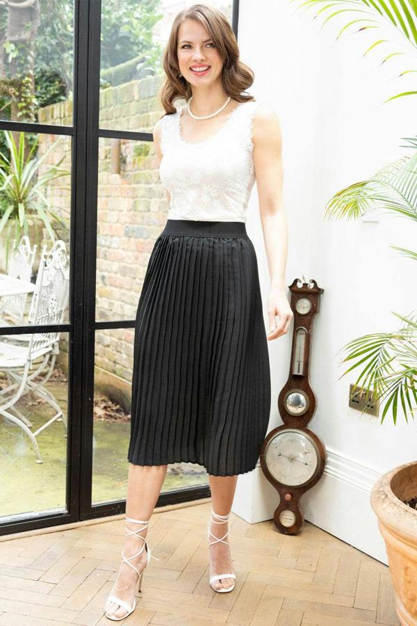 HotSquash Pleated Midi Skirt