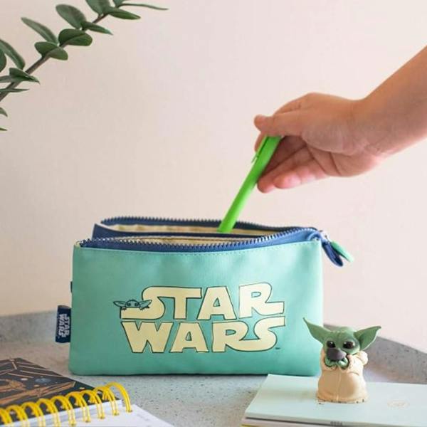 Grupo Eric Star Wars The Mandalorian Triple Pencil Case