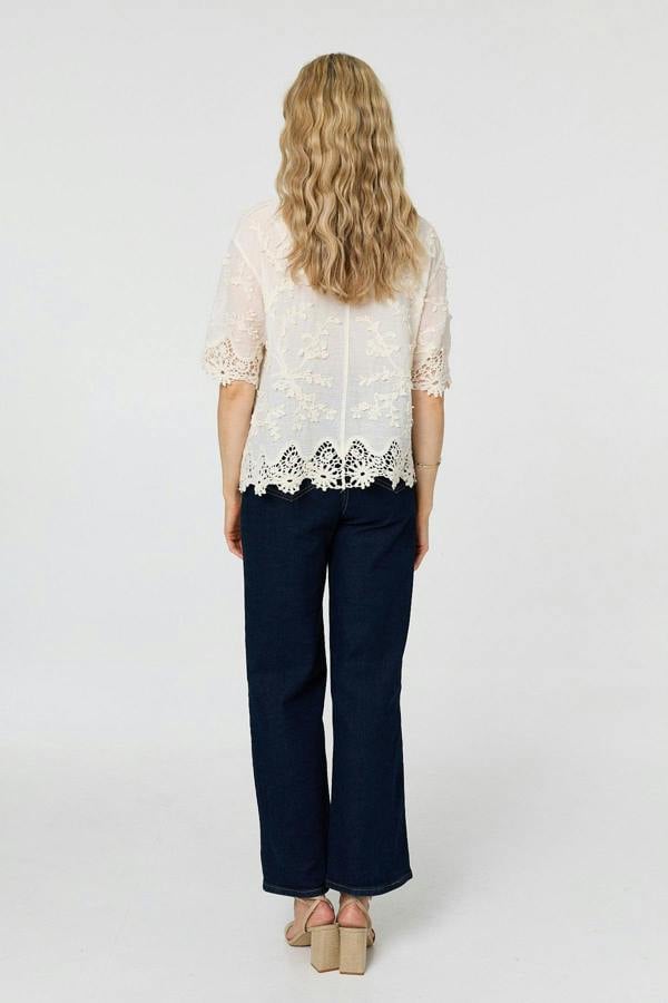 Cream | Floral Lace Texture 1/2 Sleeve Shirt