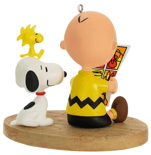 Peanuts/Snoopy Hallmark Keepsake - Charlie Brown with Comic Christmas Tree Ornament