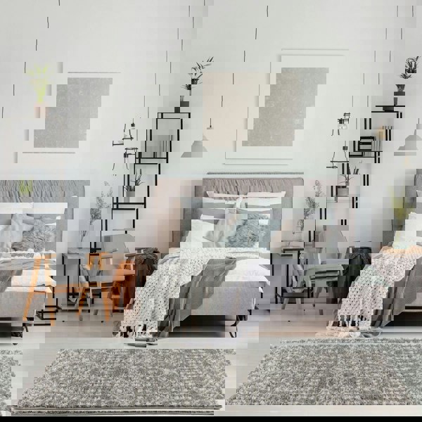 Moroccan-style thick shaggy rug pet-friendly, easy to clean