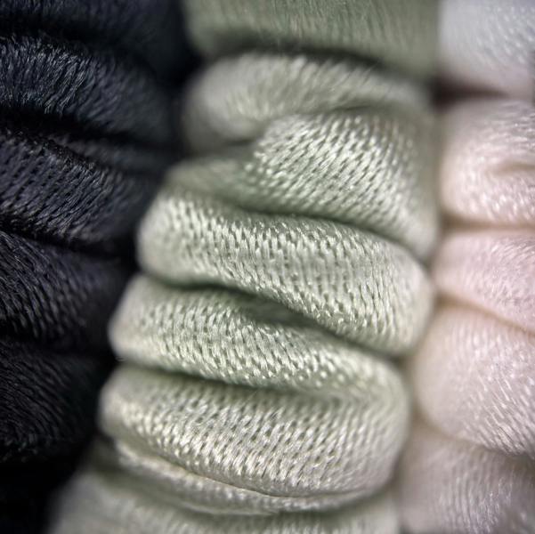 Curl Jar Skinny Silk Scrunchies