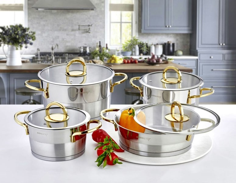 Rozi Elit Collection 8-piece Stainless Steel Cookware Set (Gold Handles)