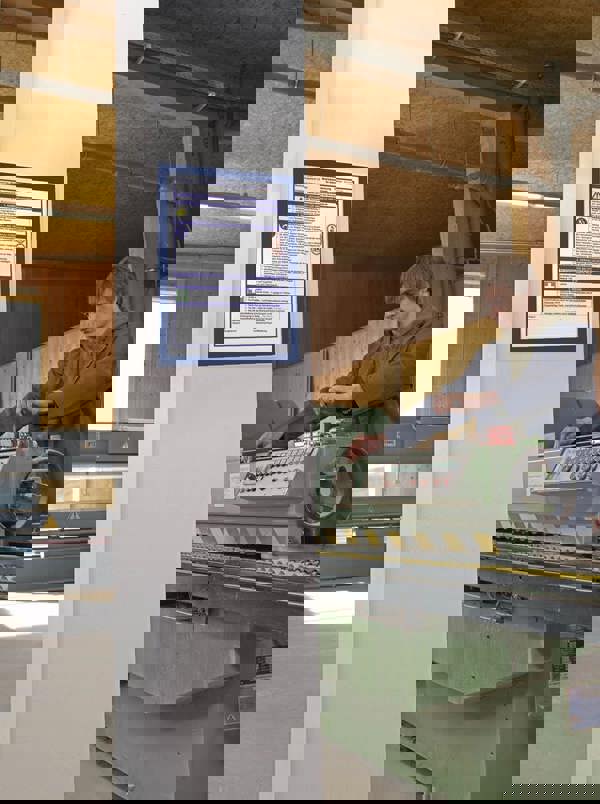 Durable DURAFRAME Self Adhesive Magnetic Signage Frame | A4 Blue