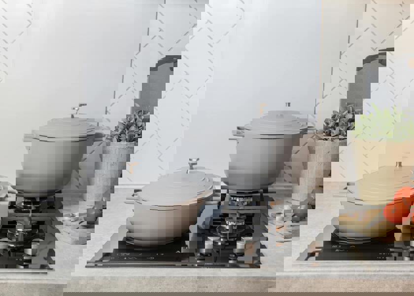 MasterClass Large 5 Litre Casserole Dish with Lid - Ombre Grey