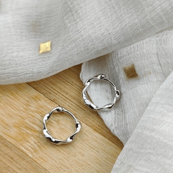 The Colourful Aura Sterling Silver Dainty Twist Spiral Creole Infinity Slim Everyday Hoop Earrings