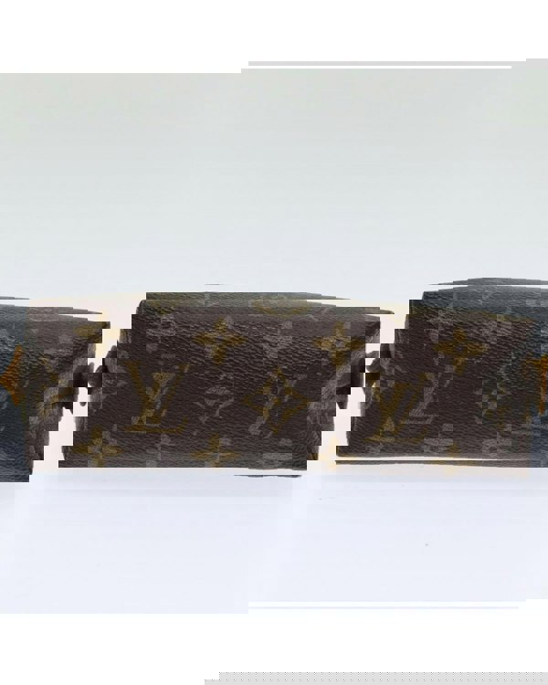 186342280.jpg