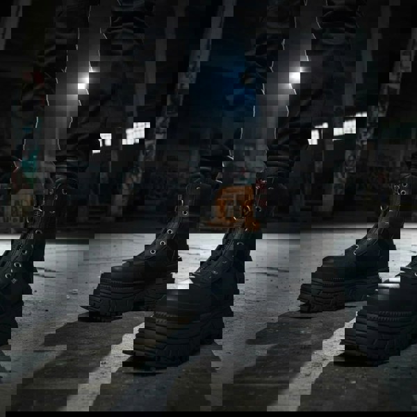 Buffalo FUSION FRONT ZIP - Women’s Black Front-Zip Platform Boots