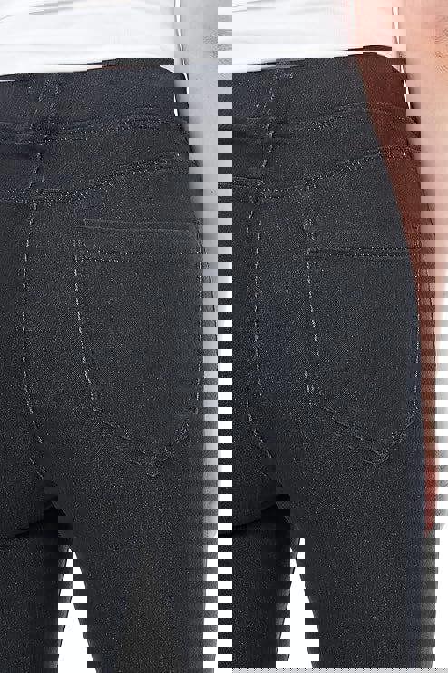 Smart Living Women's Stylish Skinny Fit Denim Jeggings with Pockets - Trendy & Comfy - Black