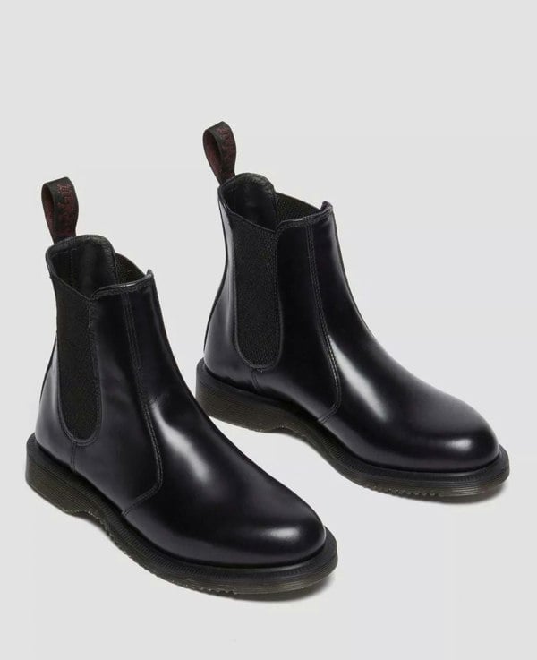 Dr. Martens - 32217001 Women's Flora Chelsea Black Smooth