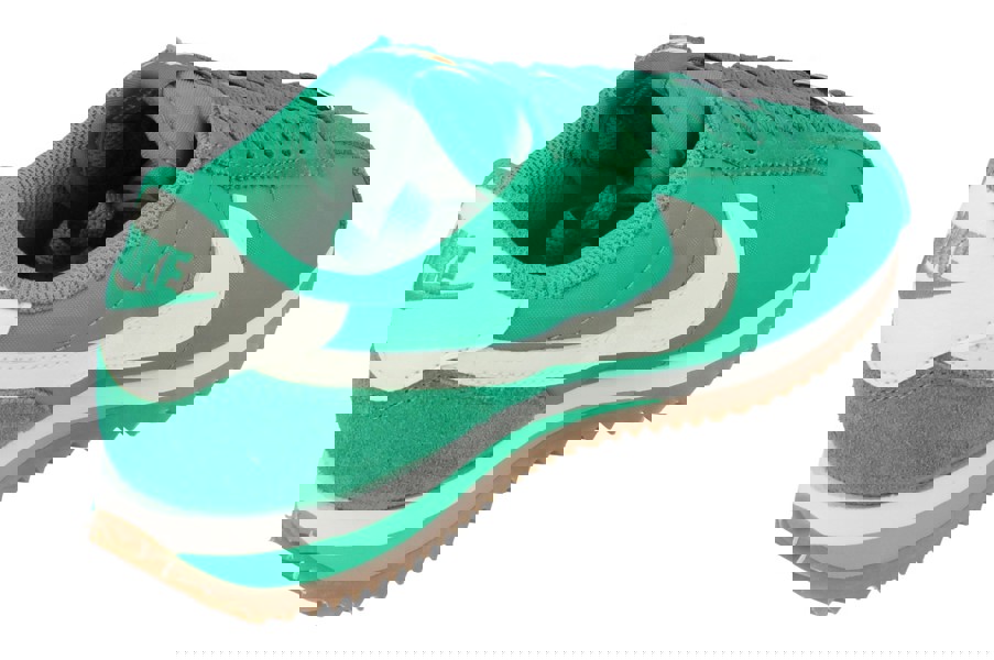 Nike Cortez Womens Trainers DZ2795 301