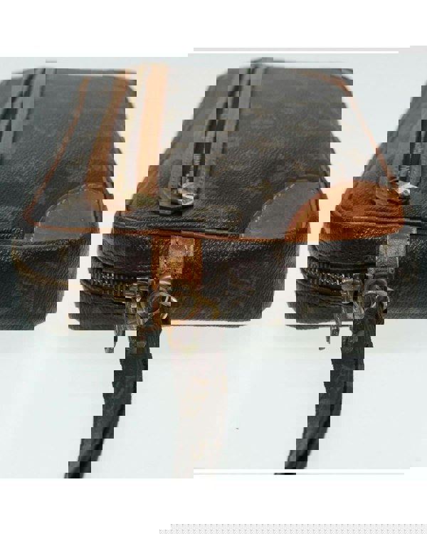193986609.jpg