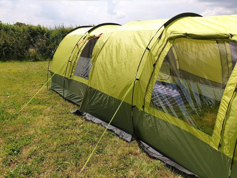 A close up image of the right hand side window of the Abberley XL Extension by OLPRO.