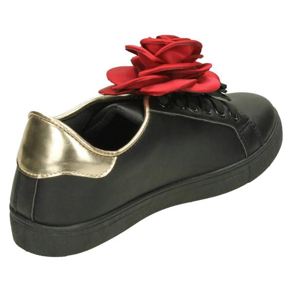 Spot On Ladies Spot On Big Flower Trim Pumps