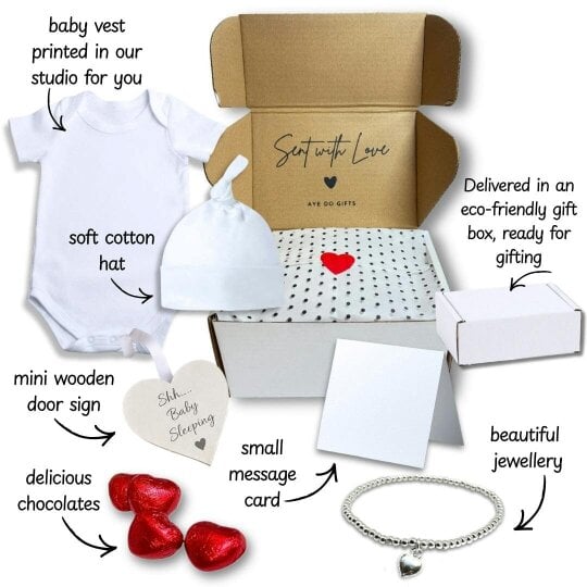 Aye Do Gifts Personalised Surname Heart Baby Gift Hamper - Vest, Hat, Bracelet, Wooden Sign & Chocolates