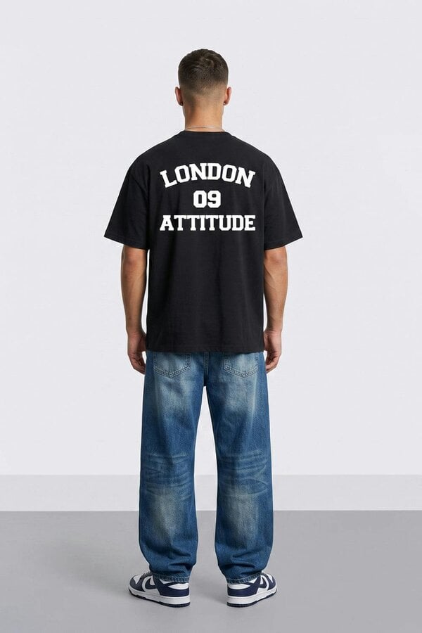 London Attitude Oversized Heavyweight T-Shirt with Varsity Back Print in White