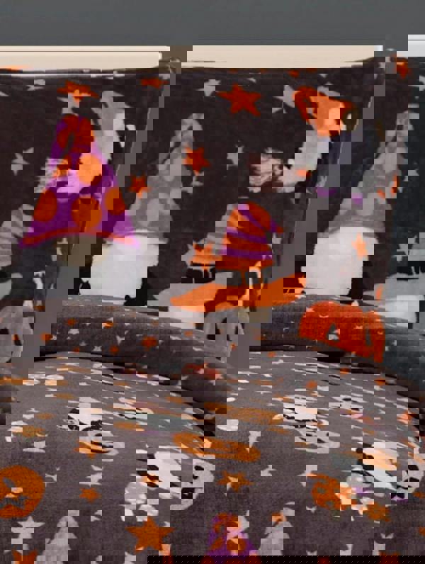 Smart Living Halloween Gonk Flannel Duvet Set Reversible Duvet Cover with Pillowcase - Charcoal