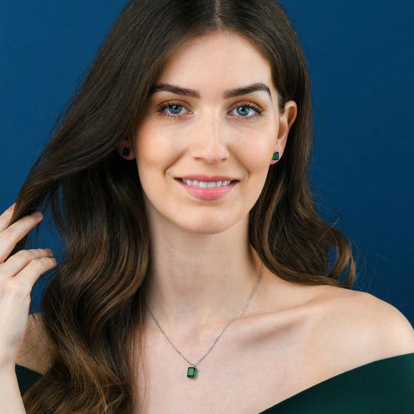 namana Dainty 925 Sterling Silver Green Rectangle Solitaire Pendant Necklace For Women