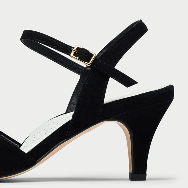 Calla Glenda Shoes - Black Suede