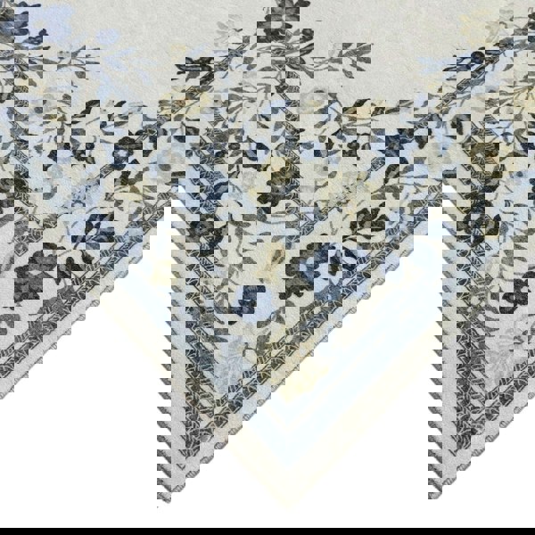 cream-royal-classic-rug-floral-design-easy to clean