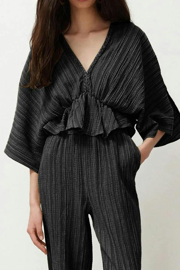 Textured Fabric Ruffled Woven
