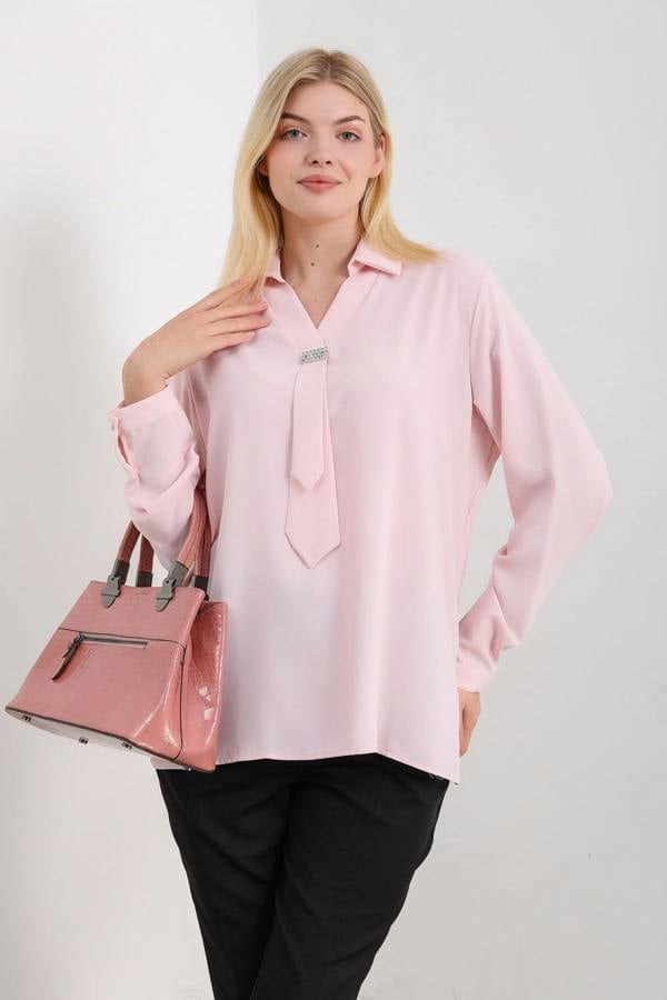 Hoxton Gal Oversized Long Sleeves Shirt Collar Blouse Top with Brooch Detail in Pink
