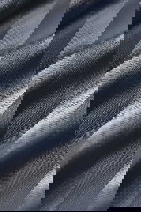 Living and Home Single Duvet Cover Set Satin Stripes Zip Fastening Polyester Duvet Cover with 1 Pillowcases