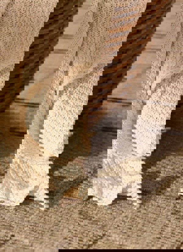 The Rugs Scala Handwoven Wool Rug - Quality Checkered Design