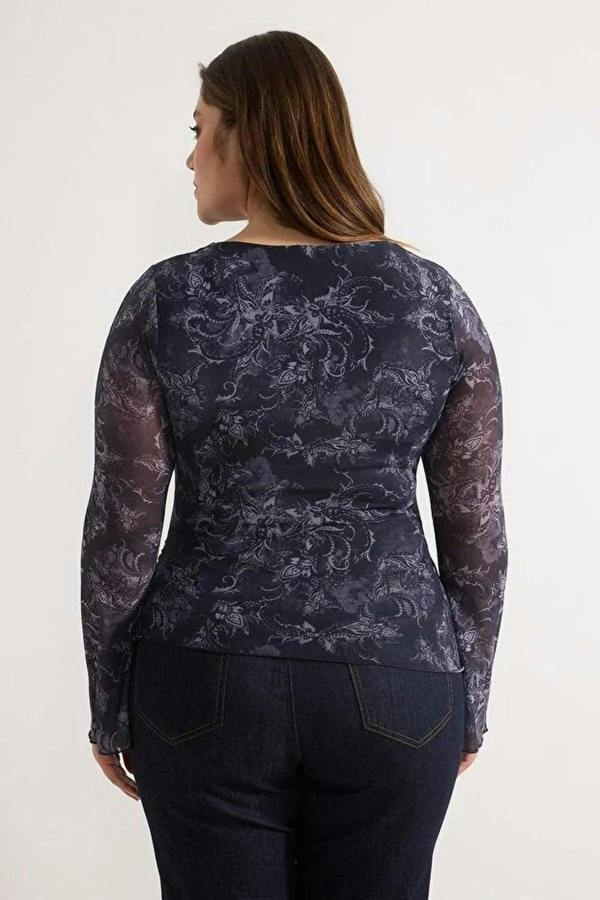 WOVCOR Shawl Pattern Boat Neck Asymmetrical Fitted Plus Size Blouse