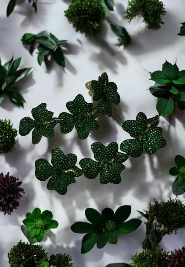 Still life of the earrings.