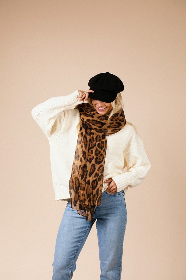 SVNX Scarf In Brown Leopard