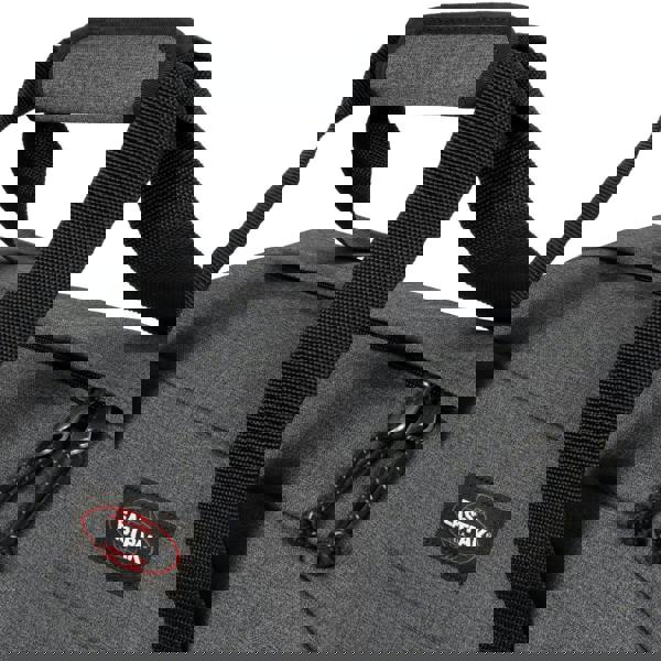 7797b026f8326c4a1842c342fe51442f